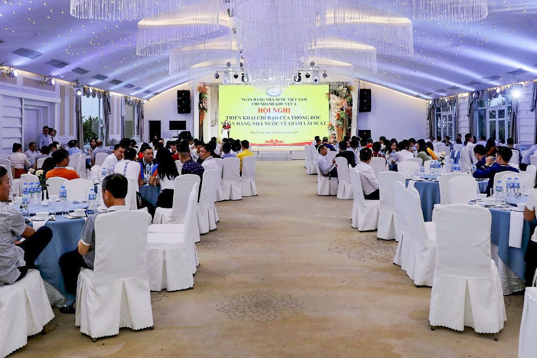 nhnn-khu-vuc-6-trien-khai-quiyet-liet-cac-giai-phap-giam-mat-bang-lai-suat.jpeg