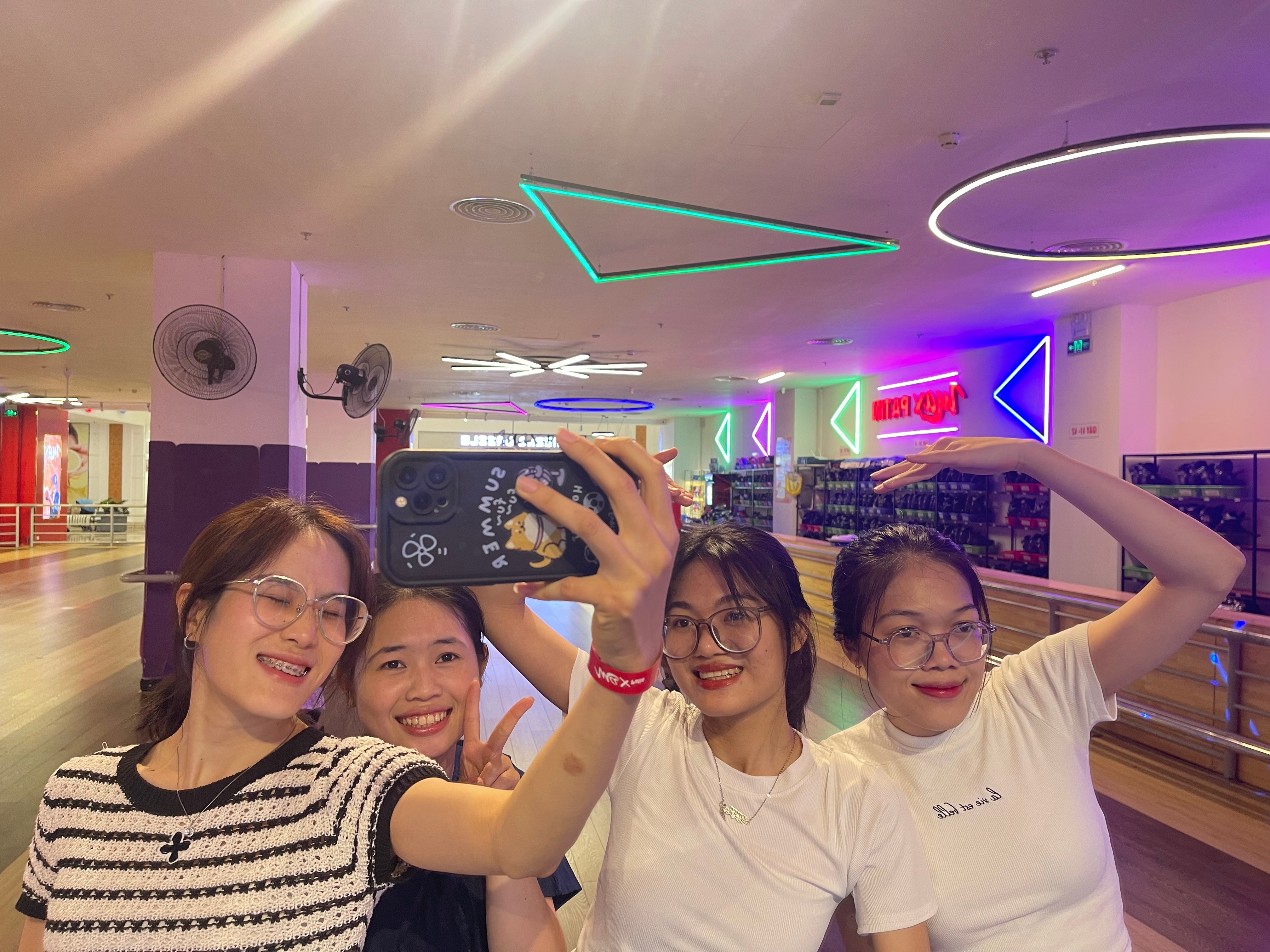 nguyenthithuy14102001