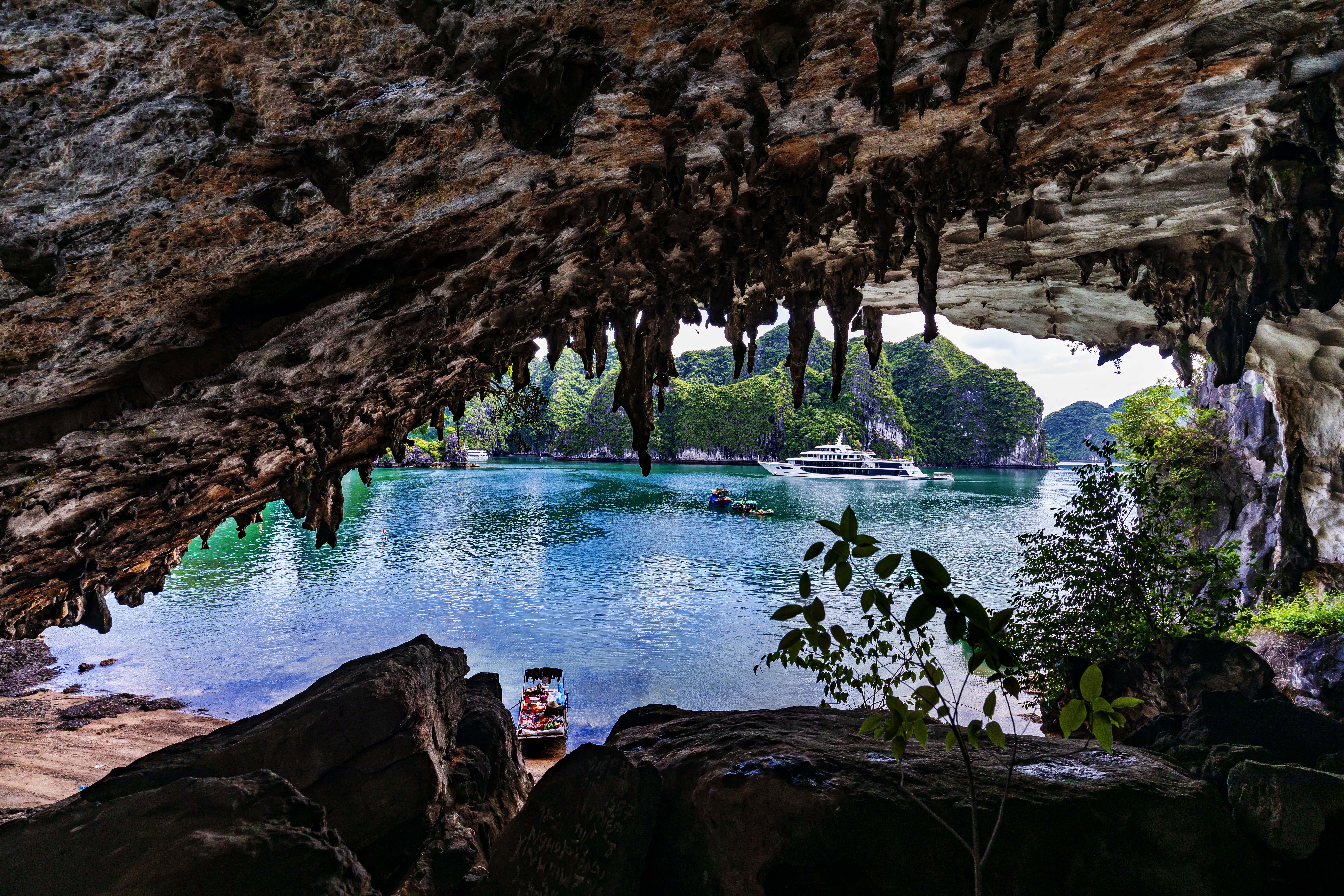 Hang Bồ Nâu