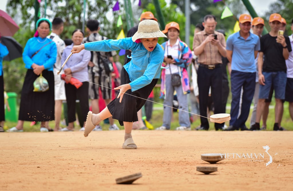 Đánh quay trên đỉnh Pò Hèn