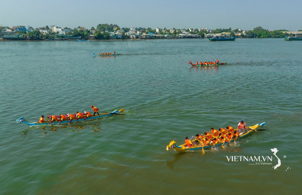 การแข่งขันเรือมังกร