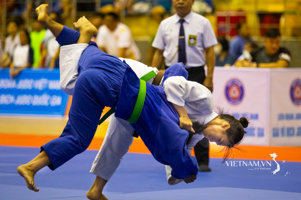 the finishing blow