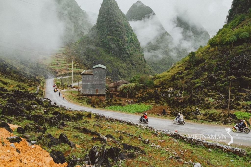 Lao cai vào sáng sớm