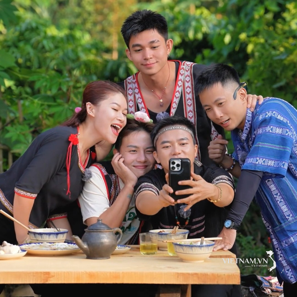 hình ảnh đời sống bình dị