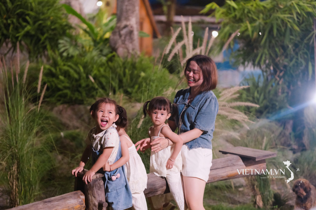 vui chơi cùng em