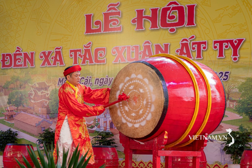 Xa Tac Temple Festival-2