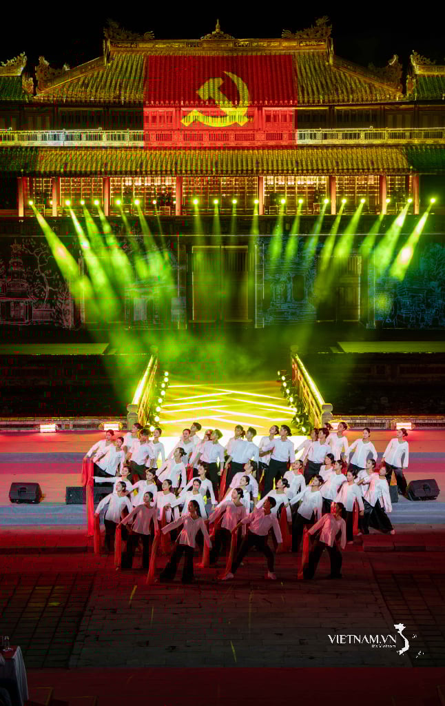 Sắc màu hoà bình-5