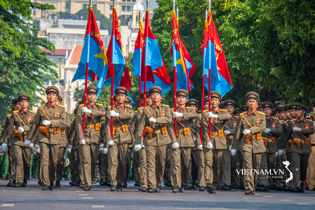 Kỷ niệm 50 năm giải phóng Miền Nam thống nhất đất nước Việt Nam-2