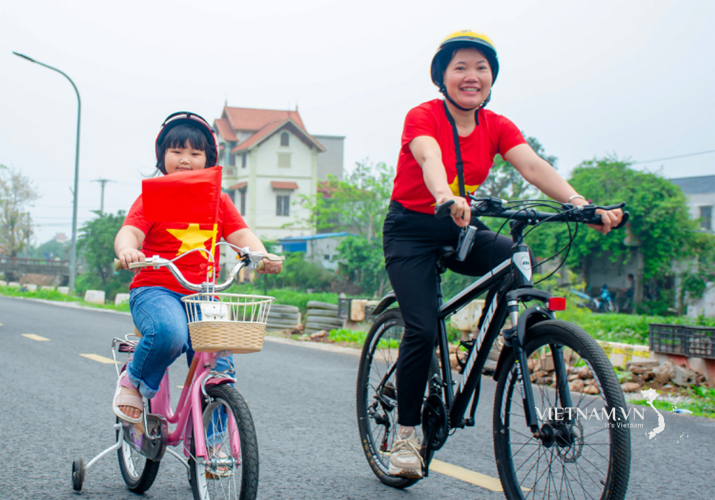 Bé với An toàn Giao thông-2