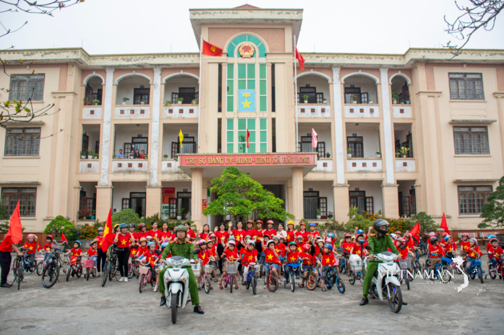 Bé với An toàn Giao thông-4