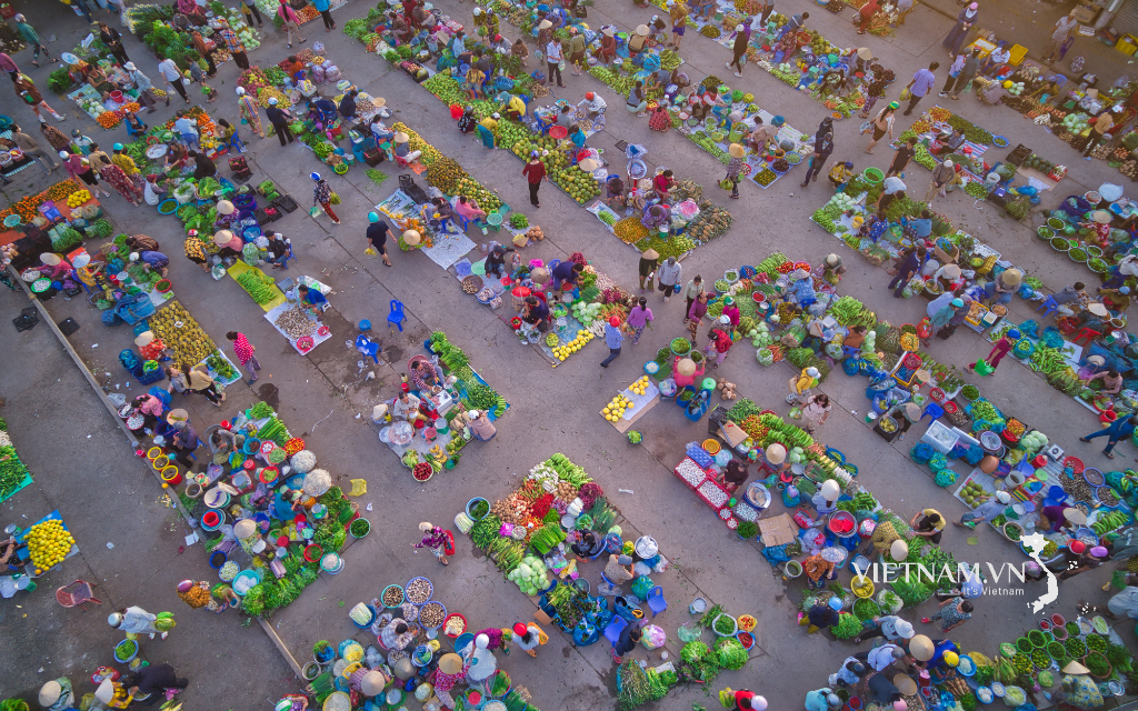 Mercado de Vi Thanh: el corazón del Año Nuevo Lunar de Vietnam en el Delta del Mekong