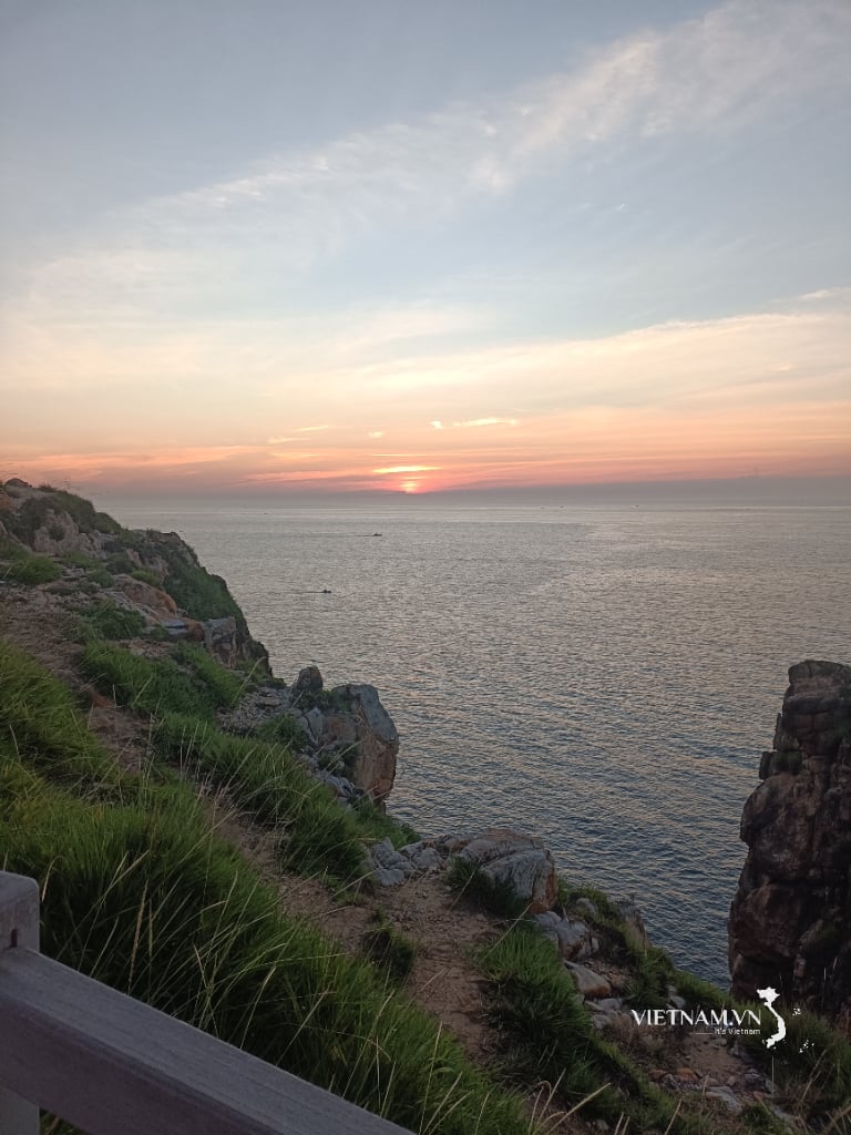 Nascer do sol em Mui Dien