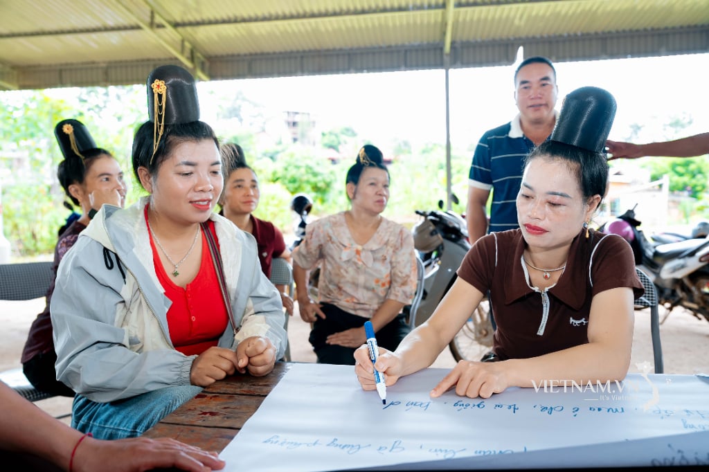 Lớp tập huấn chăn nuôi dê tại xã Mường Thanh