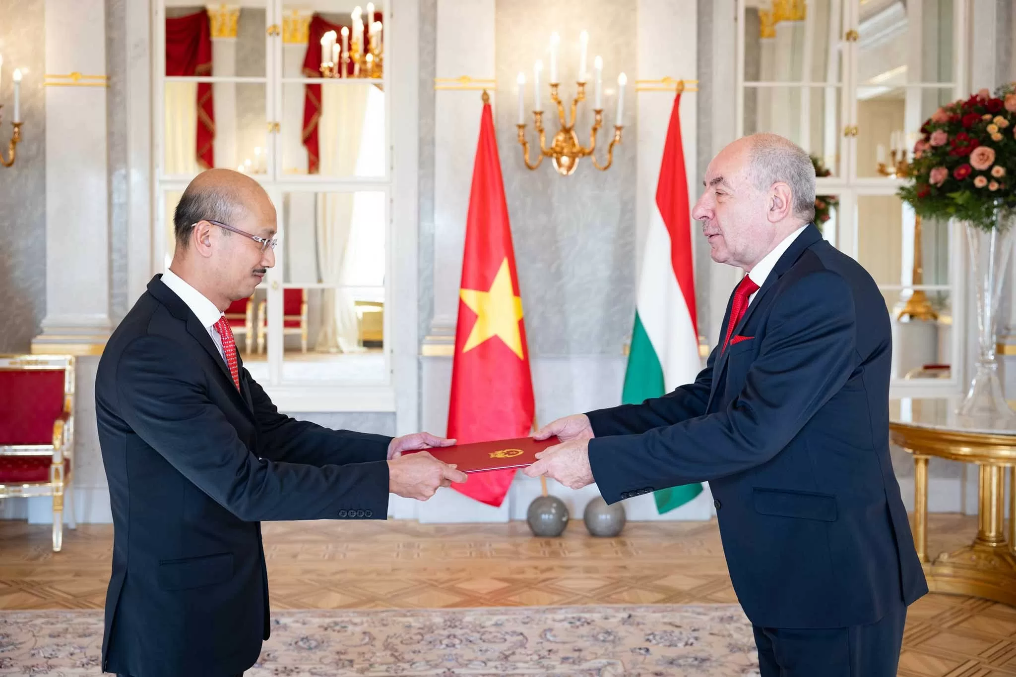 Việt Nam-Hungary