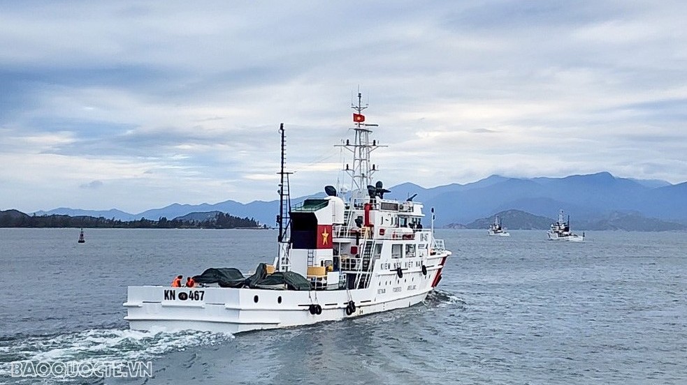 Accompanying fishermen throughout the Lunar New Year 2025