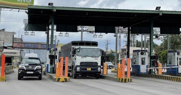 ¿Qué dice el Departamento de Transporte de Binh Duong sobre el plan de colocar 2 estaciones BOT en el proyecto de expansión de la Carretera Nacional 13?