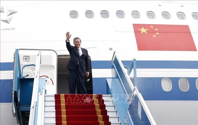 Le Premier ministre chinois Li Qiang conclut avec succès sa visite officielle au Vietnam