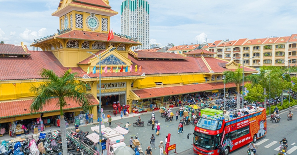 Saigon double decker bus route