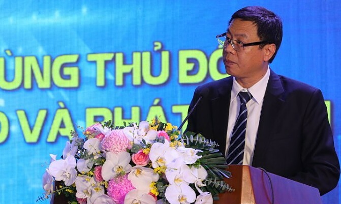 Le vice-ministre Le Xuan Dinh a prononcé le discours d'ouverture de l'événement. Photo : TTTT