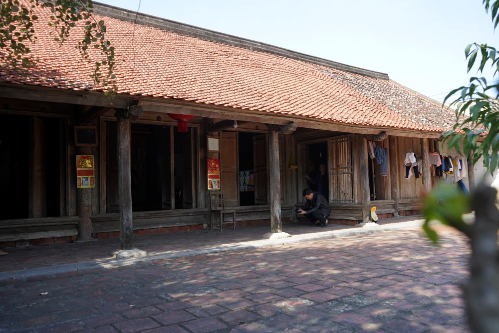 In Tay Giai village, Vinh Tien commune, Vinh Loc district, Thanh Hoa province (near the west gate of Ho Dynasty Citadel), an ancient house dating back more than 200 years is currently being preserved. Photo: Quach Du