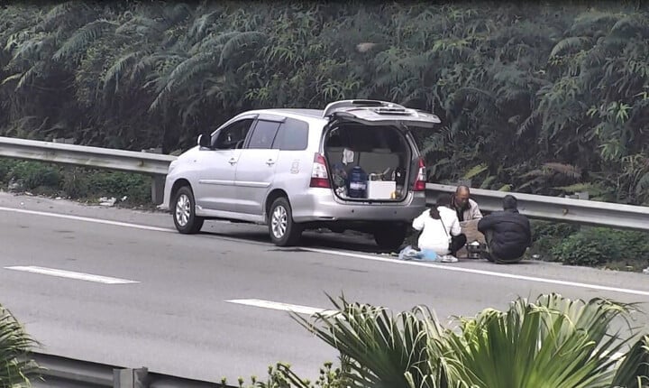 高速道路で車を止めて飲食物を販売した場合の罰金はいくらですか? - 1