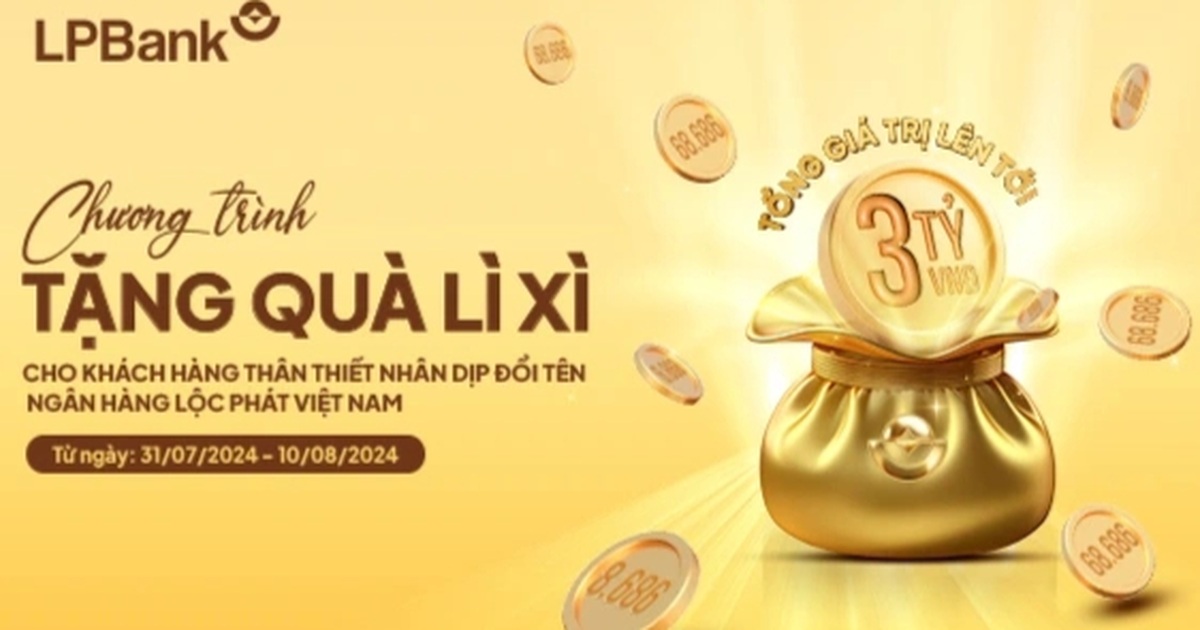 La Loc Phat Vietnam Bank (LPBank) offre de l'argent porte-bonheur à ses clients à l'occasion d'un changement de nom