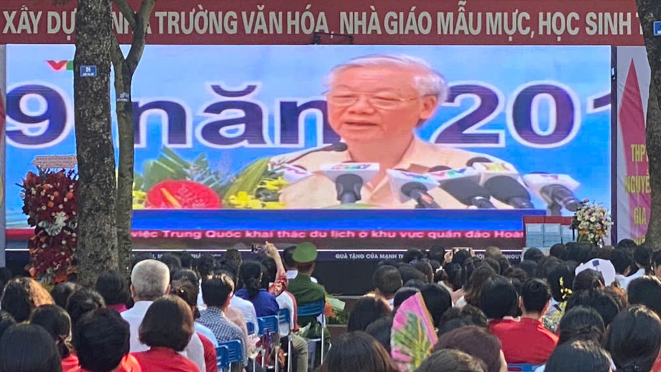 Recordando al difunto Secretario General Nguyen Phu Trong en el día de la inauguración - Foto 1