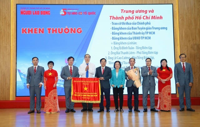 "Tự hào cờ Tổ quốc": Hành trình 5 năm khơi dậy niềm tự hào về đất nước - Ảnh 7.