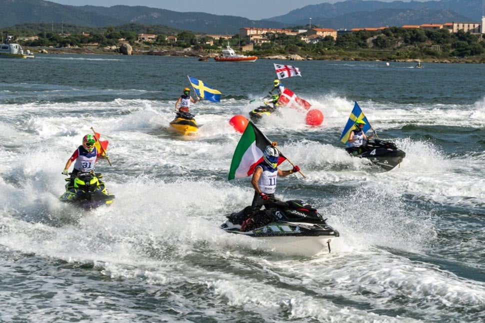 Cũng trong khuôn khổ sự kiện, UIM-ABP Aquabike World Championship là Giải đua mô tô nước chuyên nghiệp hàng đầu trên thế giới, được Liên đoàn Thể thao mạo hiểm Quốc tế (UIM) và Hiệp hội Aquabike chuyên nghiệp (ABP) tổ chức, sẽ diễn ra từ ngày 22.3 - 24.3. Giải đua này sẽ có 70 tay đua của 30 quốc gia tham dự.