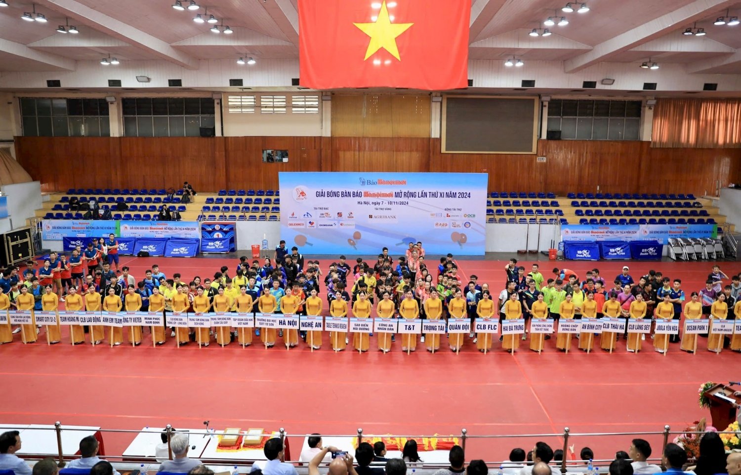 Ouverture du tournoi de tennis de table du journal Hanoi Moi 2024