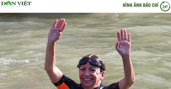 Paris mayor swims in Seine to prove clean water