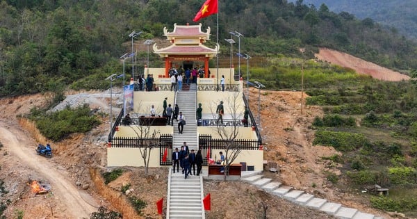 Emotional moment of inauguration of the stele house to honor the 33 martyrs of Dong Van