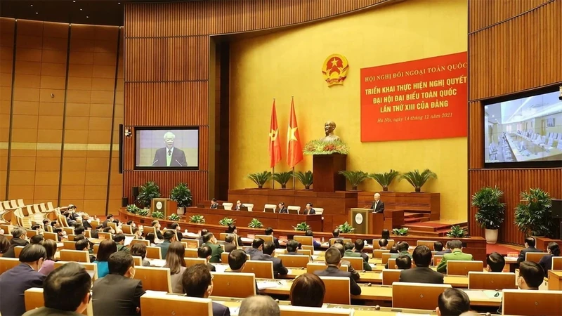 El Secretario General Nguyen Phu Trong pronunció un discurso en la Conferencia Nacional de Asuntos Exteriores el 14 de diciembre de 2021. (Foto: VNA)