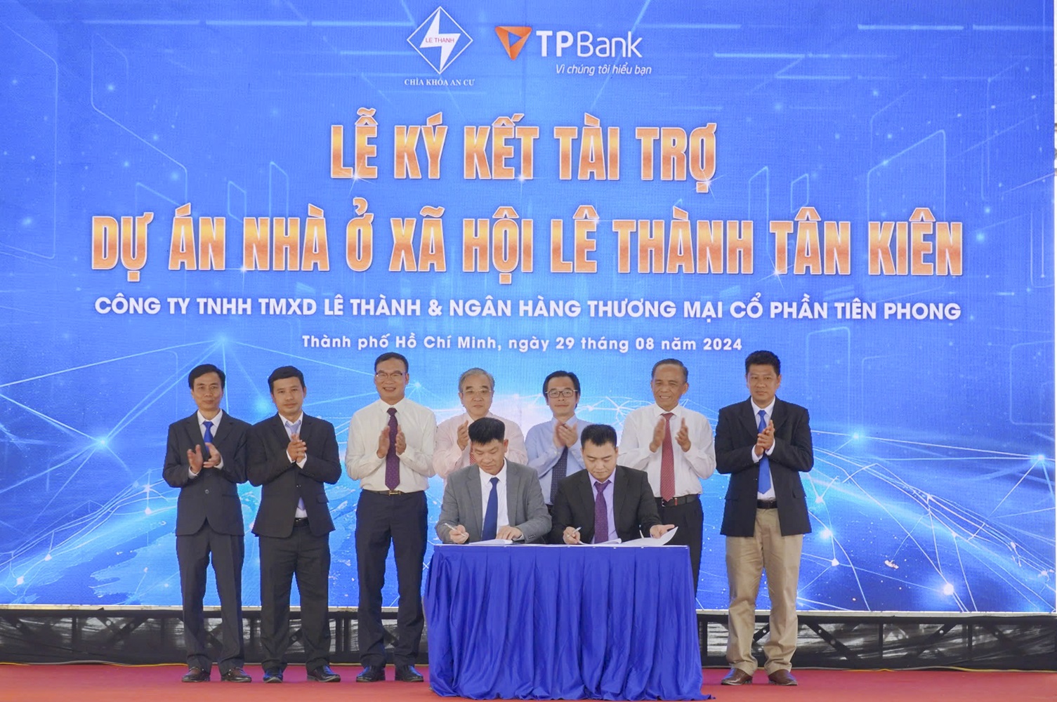 TPBank supports phase 1 of the project of nearly 1,500 social housing units in the west of Saigon, image 1