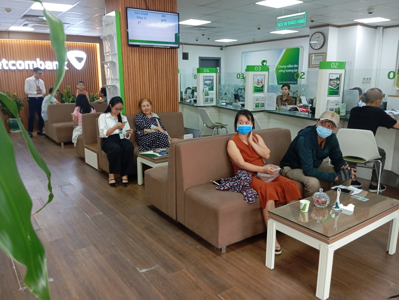 Vietcombank Hoan Hiem.jpg