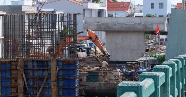 El puente de 748 mil millones de dongs en el sur de Ciudad Ho Chi Minh, que estuvo suspendido durante casi tres años, está a punto de abrirse al tráfico