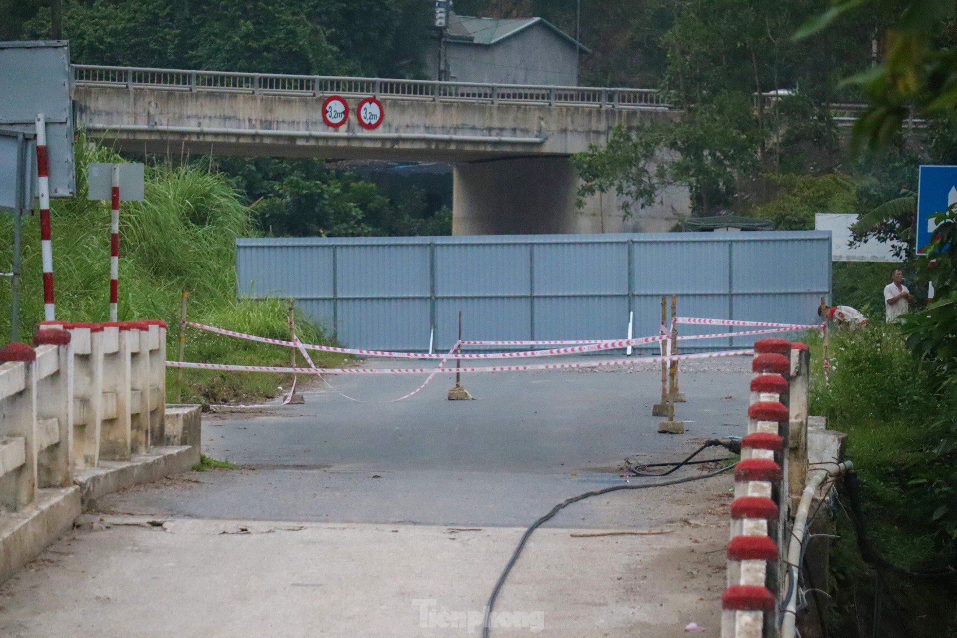 Propuesta para demoler el puente derrumbado en Hoa Binh y construir rápidamente un nuevo puente foto 6