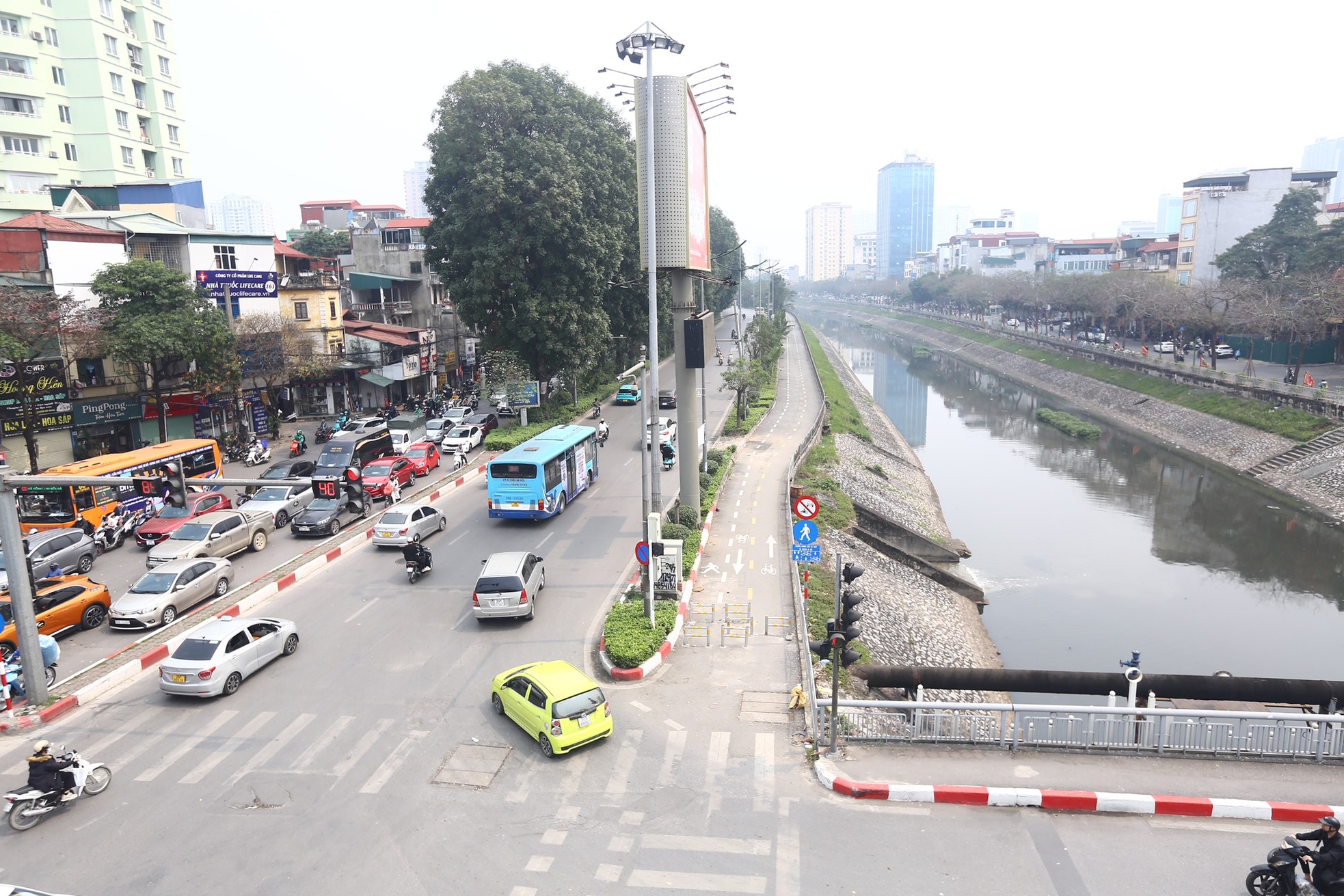 ផ្លូវកង់នៅទីក្រុងហាណូយត្រូវបានបោះបង់ចោលបន្ទាប់ពីប្រតិបត្តិការរយៈពេល 1 ខែ រូបថត 1