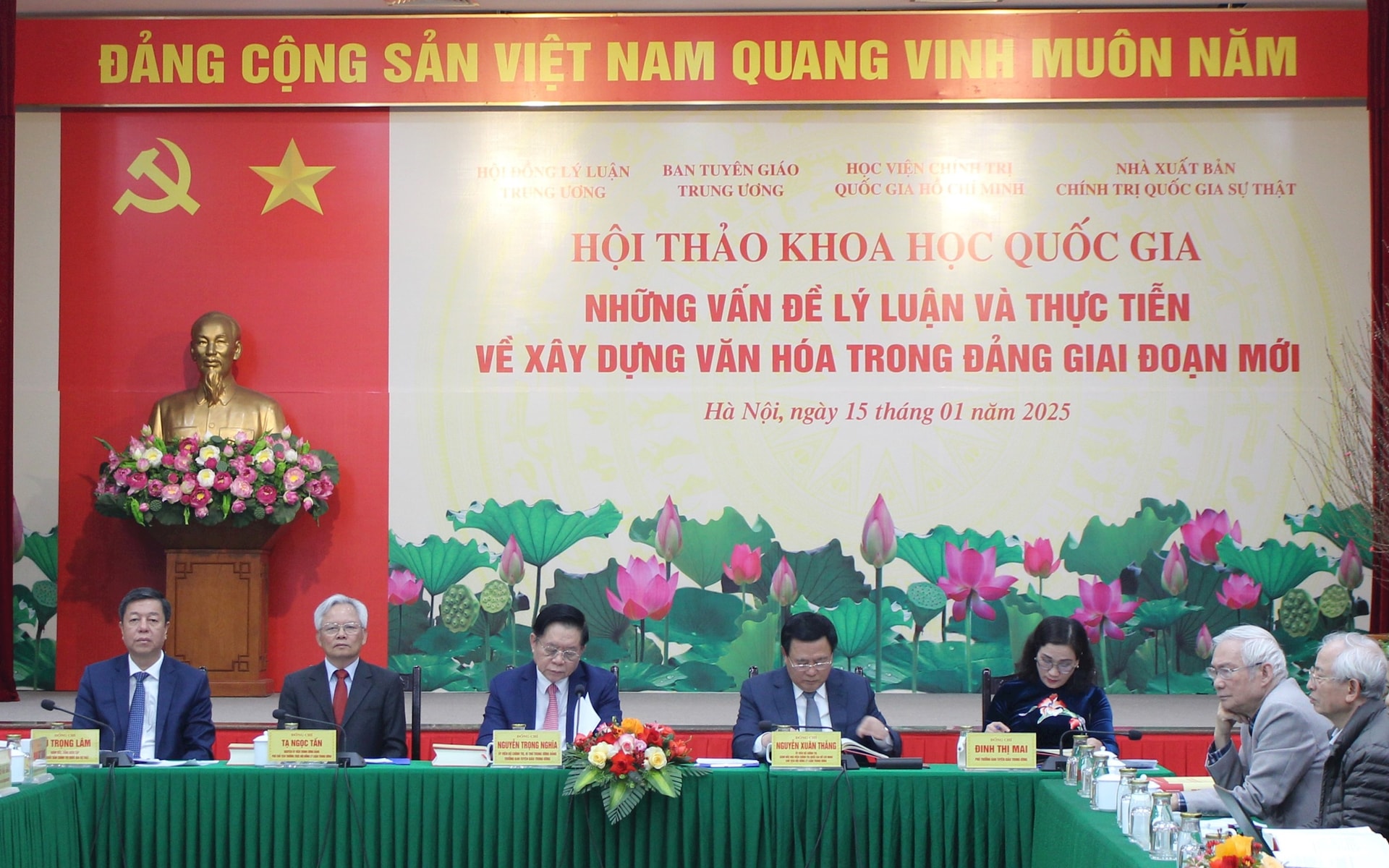 Xây dựng văn hóa trong Đảng giúp hình thành phong cách lãnh đạo dân chủ, khoa học- Ảnh 2.