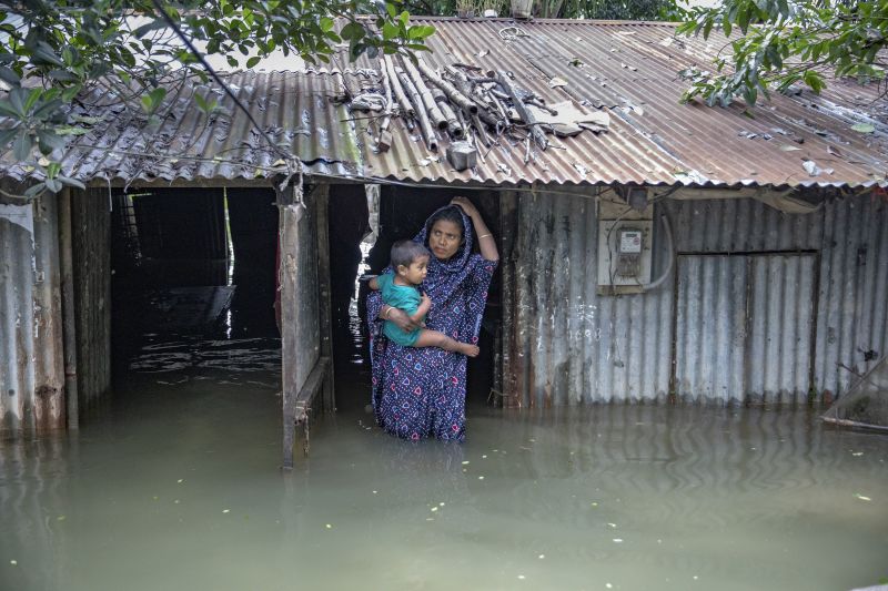 Près de 2 millions de personnes sont gravement touchées par un coup de chaleur au Bangladesh, photo 1