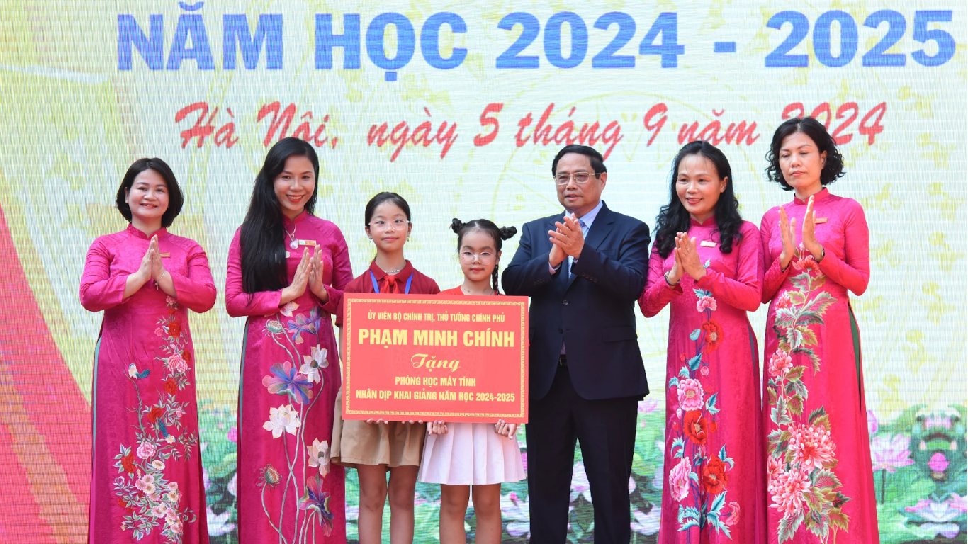 Lãnh đạo Đảng, Nhà nước dự khai giảng năm học mới 2024 – 2025- Ảnh 3.