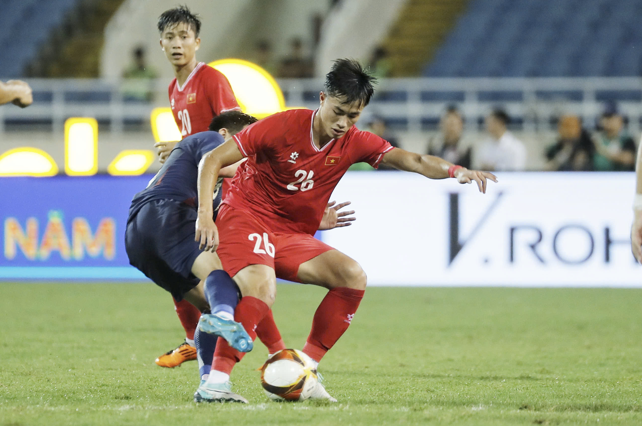 Đội tuyển Việt Nam: Thầy Kim gọi, 'măng non' có trả lời ở AFF Cup?- Ảnh 2.