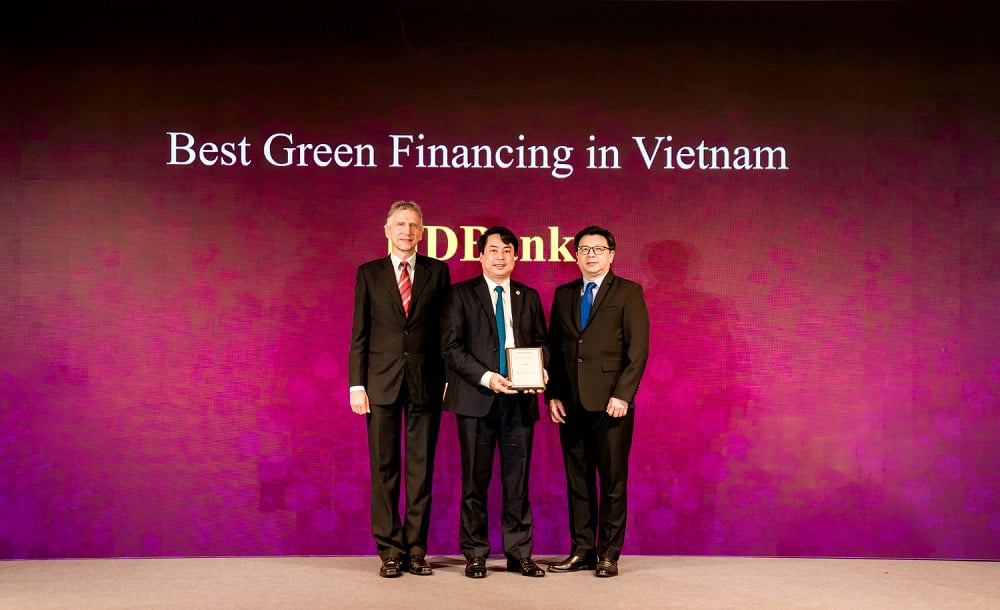 HDBank : la seule banque au Vietnam à recevoir le « Green Award » de The Asian Banker