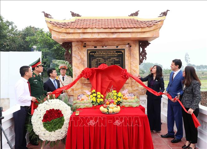 Commemorating the 50th anniversary of the death of Vietnamese and Algerian officials and reporters