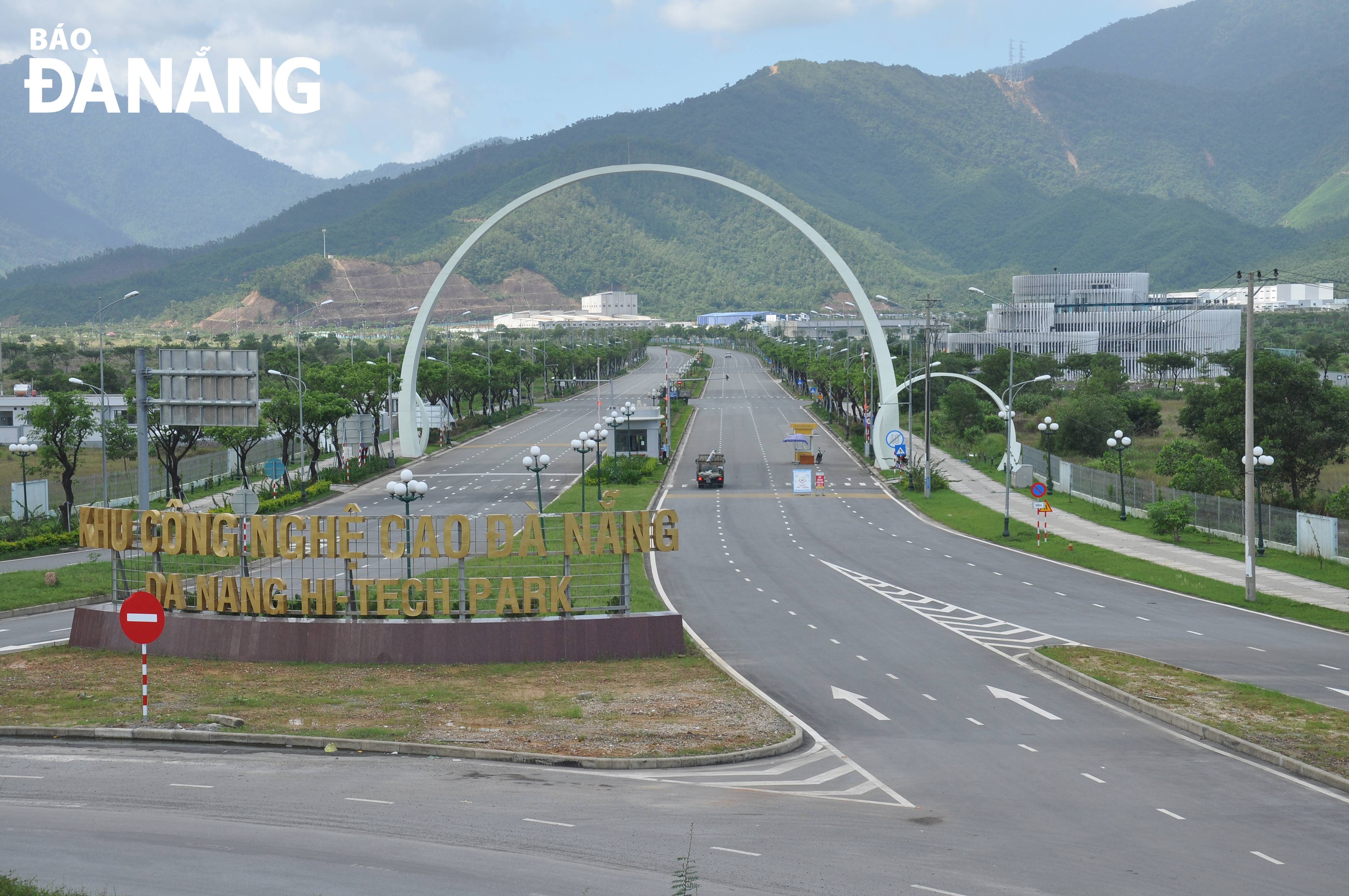 Der Da Nang High-Tech Park zieht die Aufmerksamkeit ausländischer Unternehmen auf sich, die dort investieren möchten. Foto von : THANH LAN