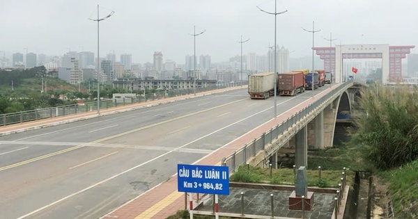 Opening of Nanning (China) passenger transport route