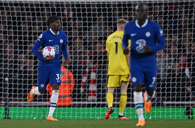 Đè bẹp Chelsea, Arsenal đòi lại ngôi đầu bảng từ Man City - 3