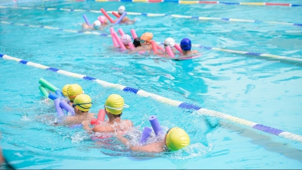 Opening of the national drowning rescue swimming competition for children and students "Green Race"