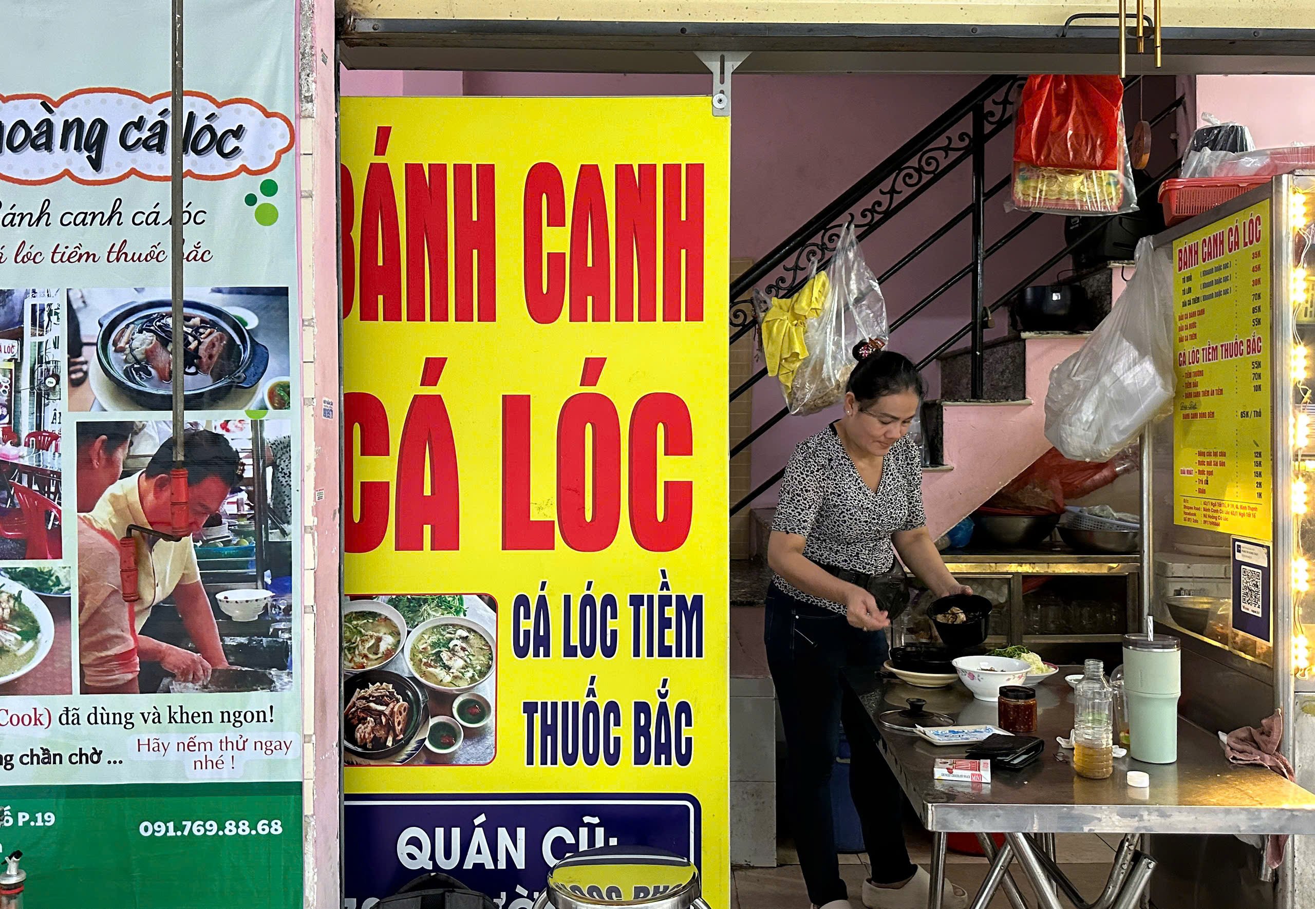 'Nữ hoàng cá lóc' ở TP.HCM cùng bí mật về lần vua bếp Yan Can Cook ghé ăn- Ảnh 5.