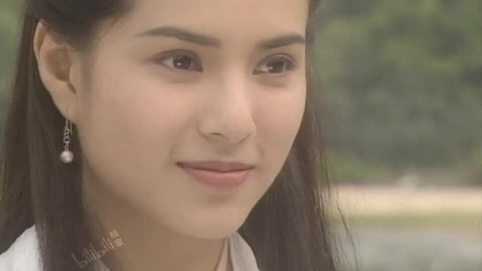 Beautiful scenes of Ly Nhuoc Dong in The Return of the Condor Heroes